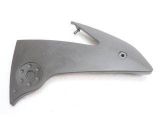CACHE CHASSIS LATERAL DROIT