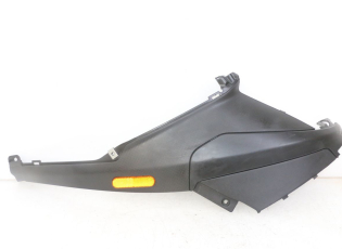 CACHE SOUS SELLE DROIT