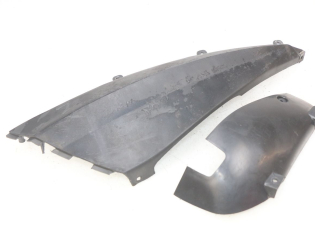 CACHE SOUS SELLE GAUCHE