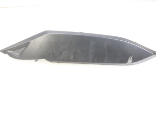 CACHE SOUS SELLE GAUCHE