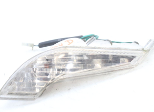 CLIGNOTANT AVANT DROIT