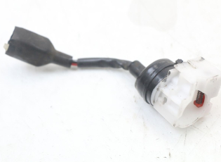 COMMODO COUPE CONTACT