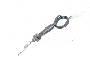 CONTACTEUR FEU STOP ARRIERE