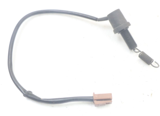 CONTACTEUR FEU STOP ARRIERE