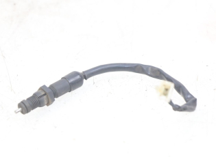 CONTACTEUR FEU STOP ARRIERE