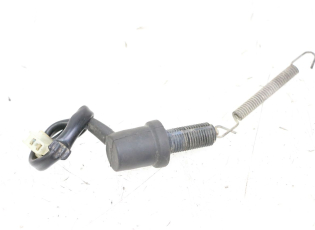 CONTACTEUR FEU STOP ARRIERE