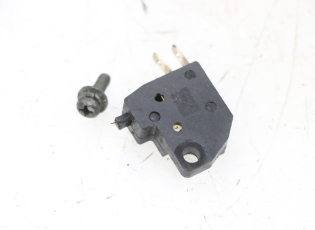 CONTACTEUR FEU STOP DROIT