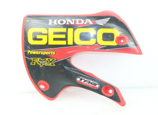 FLANC LATERAL AVANT GAUCHE