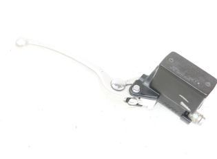 MAITRE CYLINDRE AVANT