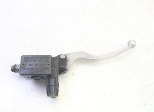 MAITRE CYLINDRE AVANT