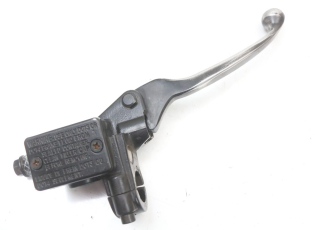 MAITRE CYLINDRE AVANT