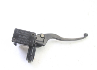 MAITRE CYLINDRE AVANT