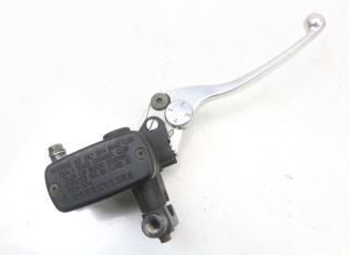 MAITRE CYLINDRE AVANT