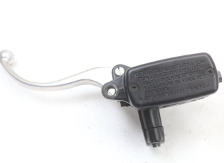 MAITRE CYLINDRE FREIN ARRIERE