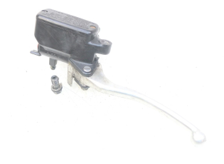 MAITRE CYLINDRE FREIN ARRIERE