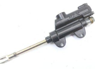 MAITRE CYLINDRE FREIN ARRIERE