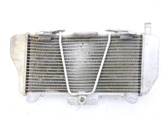 RADIATEUR GAUCHE