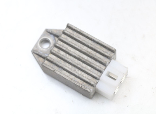 REGULATEUR CHARGE