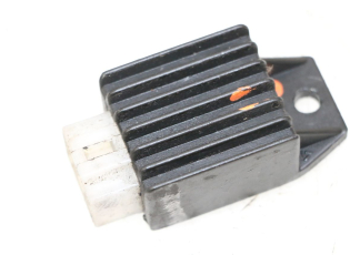 REGULATEUR CHARGE