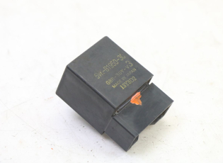 RELAIS POMPE À ESSENCE