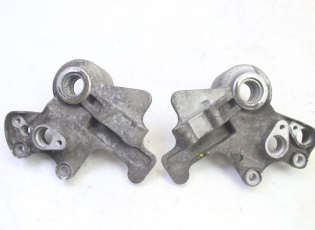 SUPPORT ETRIER FREIN AVANT