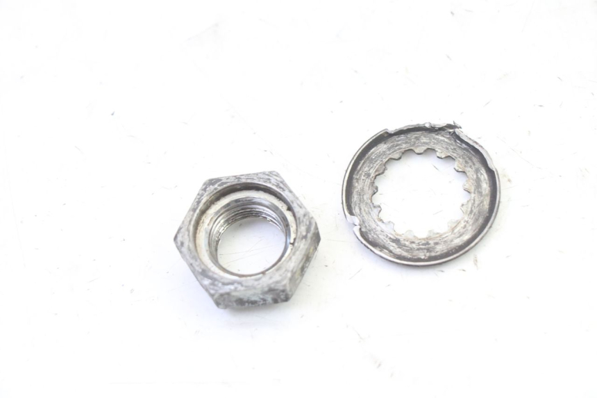 photo de RITZELAUSGANGSWELLENMUTTER SUZUKI SV S 650 (2003 - 2009) - Alternative Perspektive