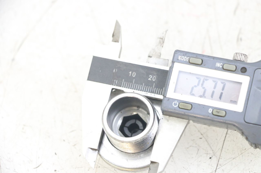 photo de GABELKRONE MUTTER KAWASAKI ER-6 ER6 N 650 (2012 - 2016) - Alternative Perspektive