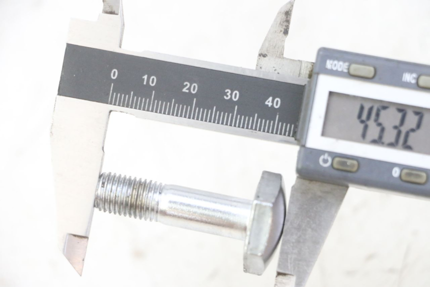 photo de GABELKOPF MUTTER SUZUKI GS GSE 500 (2001 - 2003) - Detailansicht des Bauteils