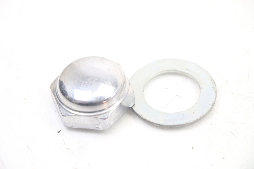 photo de GABELKRONE MUTTER SUZUKI GSF S BANDIT 600 (2000 - 2004) - Hauptansicht