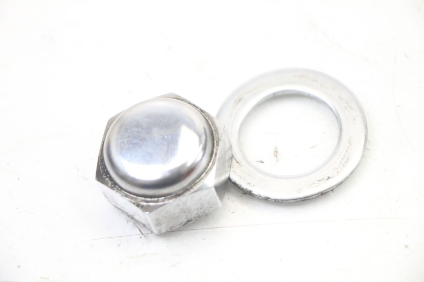 photo de GABELKRONE MUTTER YAMAHA XJ6 600 (2008 - 2016) - Detailansicht des Bauteils