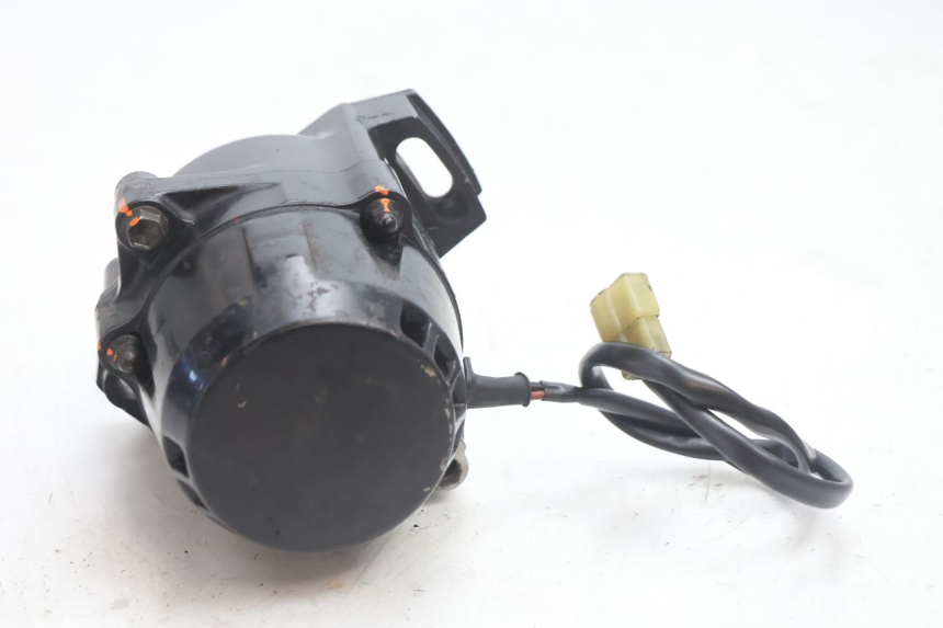 photo de LICHTMASCHINE KAWASAKI GPX F ZX750F 750 (1986 - 1990) - Details der Befestigungspunkte