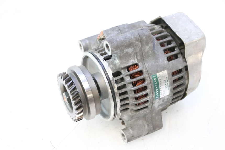 photo de LICHTMASCHINE SUZUKI GSF N BANDIT 1200 (2001 - 2005) - Technische Nahaufnahme