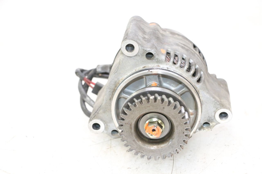 photo de LICHTMASCHINE SUZUKI GSX F GSXF 750 (1988 - 1998) - Oberflächenzustand und Material