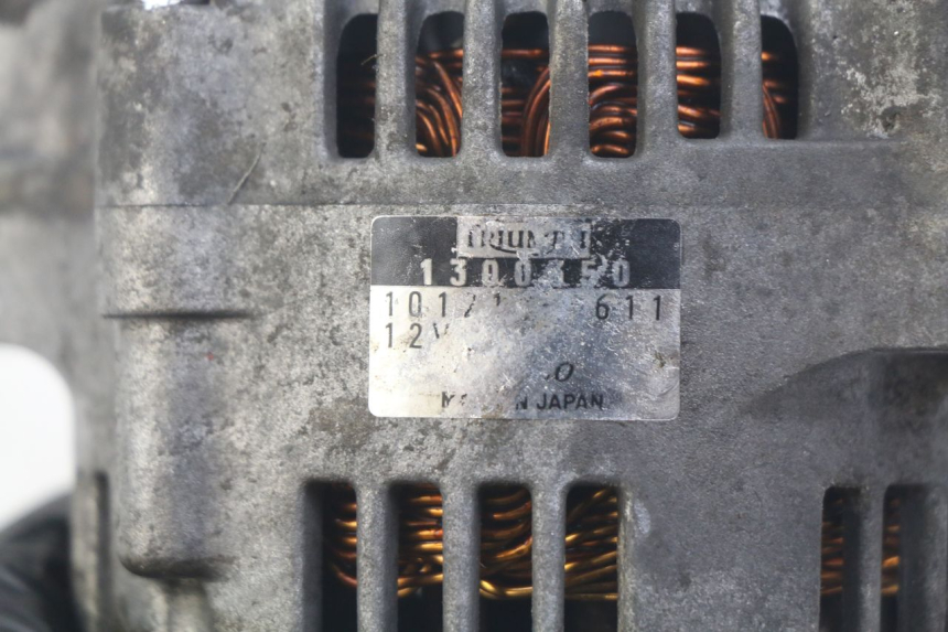 photo de LICHTMASCHINE TRIUMPH SPRINT ST 955 (1999 - 2001) - Details der Befestigungspunkte