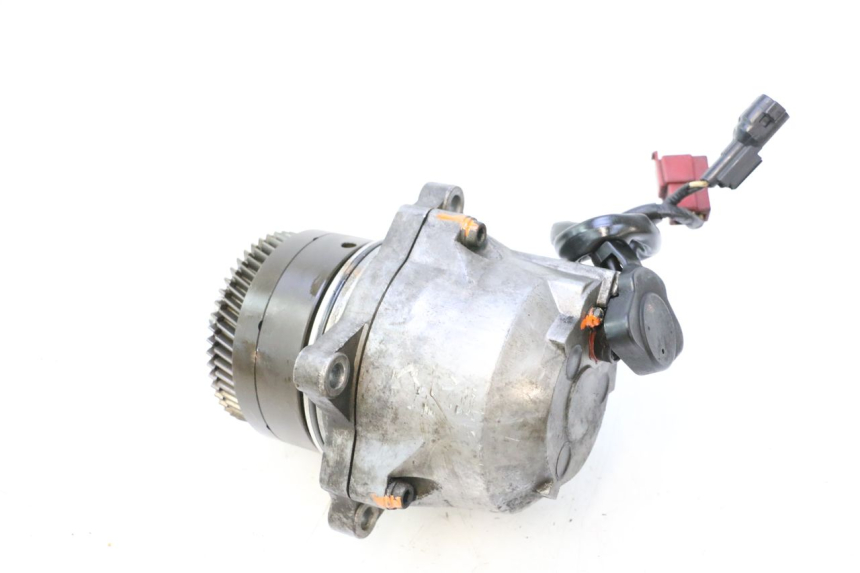 photo de LICHTMASCHINE HONDA ST PAN EUROPEAN 1100 (1990 - 2002) - Detailansicht des Bauteils