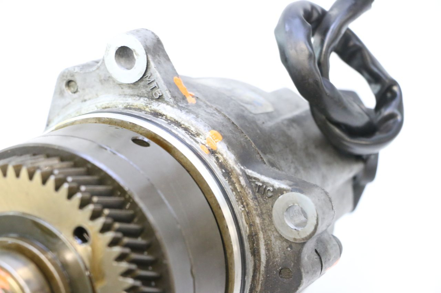 photo de LICHTMASCHINE HONDA ST PAN EUROPEAN 1100 (1990 - 2002) - Zoom auf Komponenten