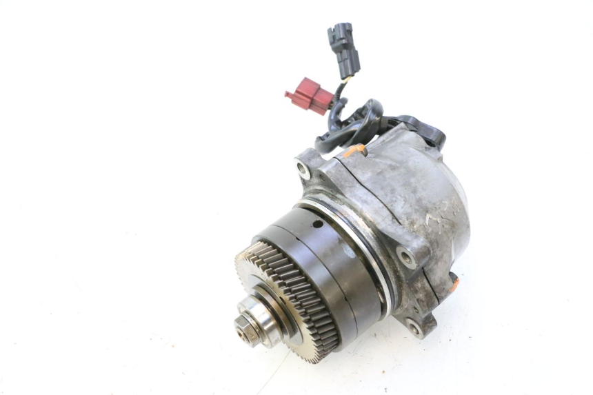 photo de LICHTMASCHINE HONDA ST PAN EUROPEAN 1100 (1990 - 2002) - Zoom auf Gebrauchszustand