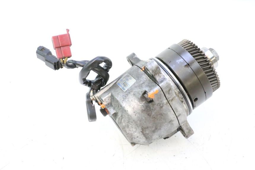 photo de LICHTMASCHINE HONDA ST PAN EUROPEAN 1100 (1990 - 2002) - Oberflächenzustand und Material