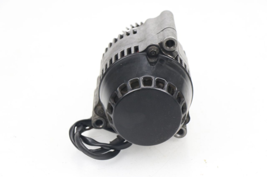 photo de LICHTMASCHINE SUZUKI GSXF GSX F 600 (1988 - 1997) - Technische Nahaufnahme