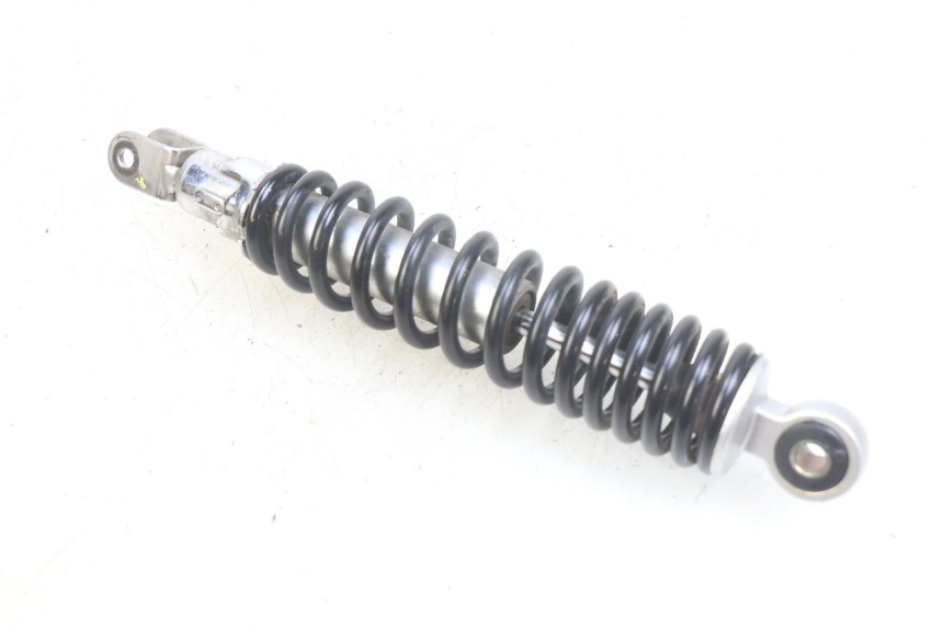 photo de HINTERE FEDERUNG KYMCO AGILITY 16+ 4T 50 (2018 - 2023) - Details der Befestigungspunkte