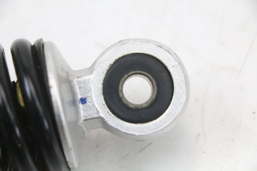 photo de HINTERE FEDERUNG KYMCO AGILITY 4T 50 (2018 - 2022) - Oberflächenzustand und Material