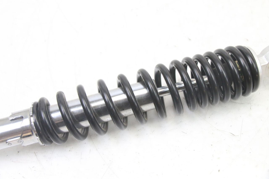 photo de HINTERER STOßDäMPFER KYMCO AGILITY 4T 50 (2005 - 2018) - Zoom auf Gebrauchszustand