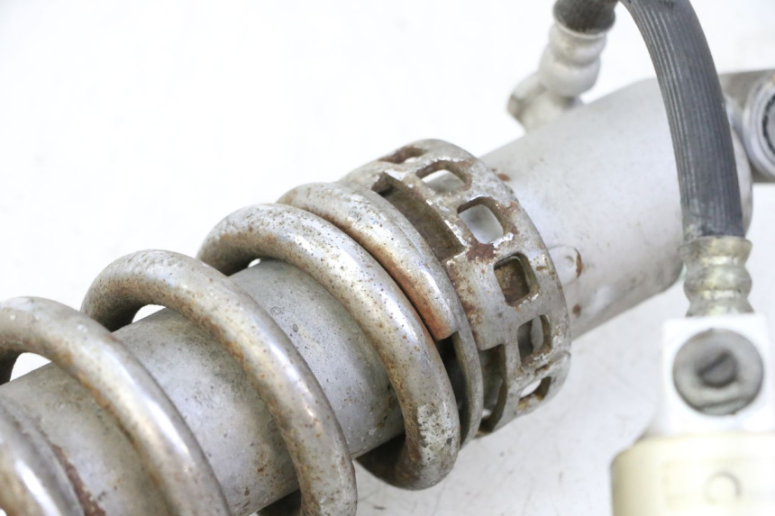 photo de HINTERE FEDERUNG HONDA CBR RR FIREBLADE 900 (1992 - 1994) - Alternativer Blickwinkel