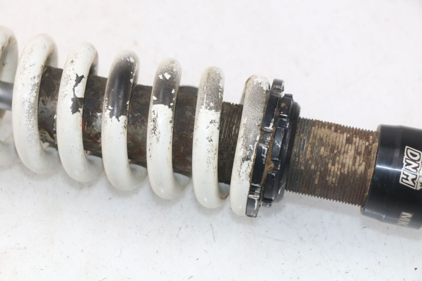 photo de FEDERBEIN CRZ DIRTBIKE 140 - Fokus auf die Struktur