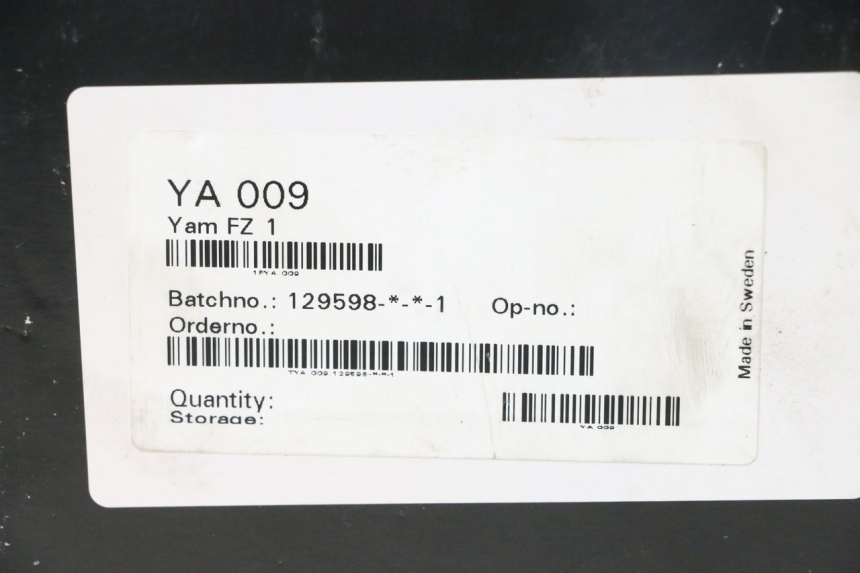 photo de FEDERBEIN YAMAHA FZ8 800 (2010 - 2016) - Zoom auf Komponenten