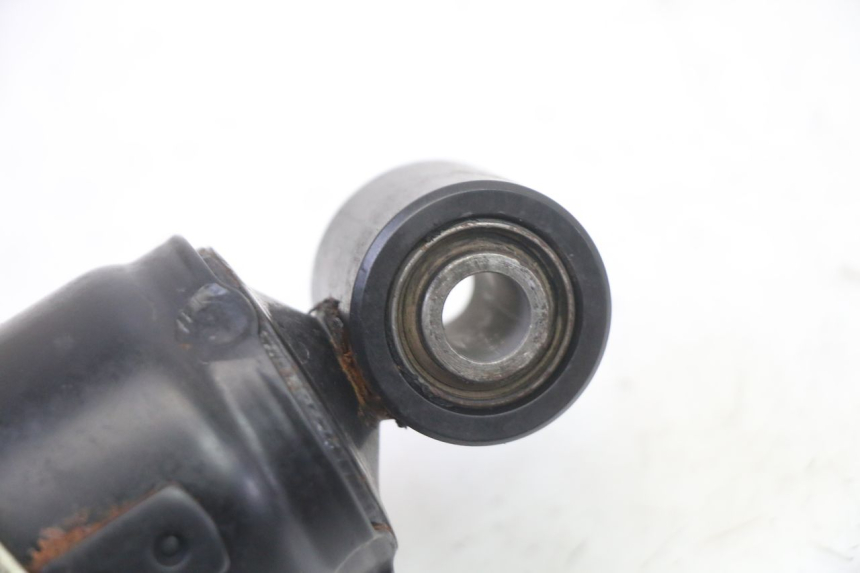 photo de FEDERBEIN SUZUKI GSR 750 (2011 - 2017) - Technische Nahaufnahme