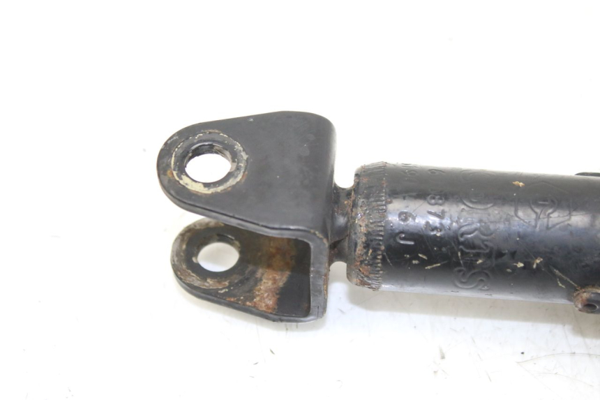 photo de HINTERE FEDERUNG PIAGGIO LIBERTY 4T 50 (2004 - 2008) - Zoom auf Gebrauchszustand