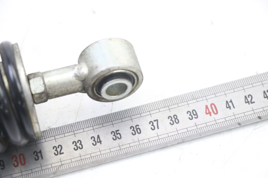 photo de HINTERER STOßDäMPFER PIAGGIO NEW TYPHOON 50 (2018 - 2021) - Oberflächenzustand und Material