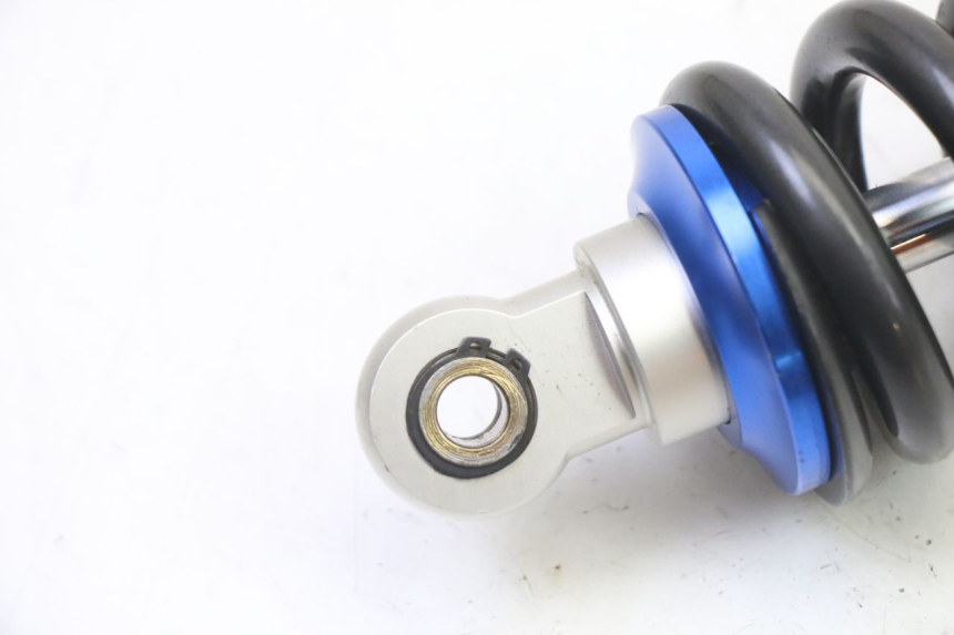 photo de HINTERER STOßDäMPFER APOLLO RFZ 150 - Detailansicht des Bauteils