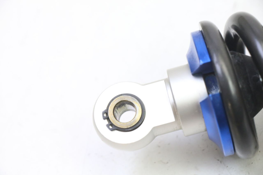 photo de HINTERER STOßDäMPFER APOLLO RFZ 150 - Zoom auf Gebrauchszustand